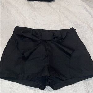 Black Bow Shorts with Pockets size 32 Europe